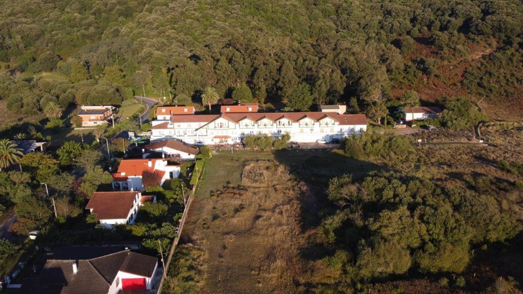 Hostal De Berria Santona Exterior photo