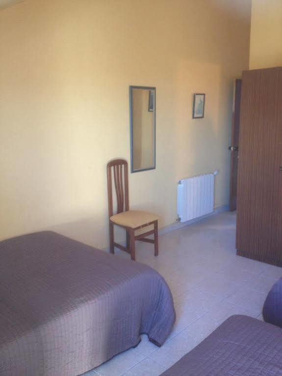 Hostal De Berria Santona Exterior photo